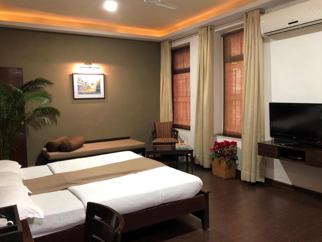 Hotel Ketan Pune Eksteriør billede